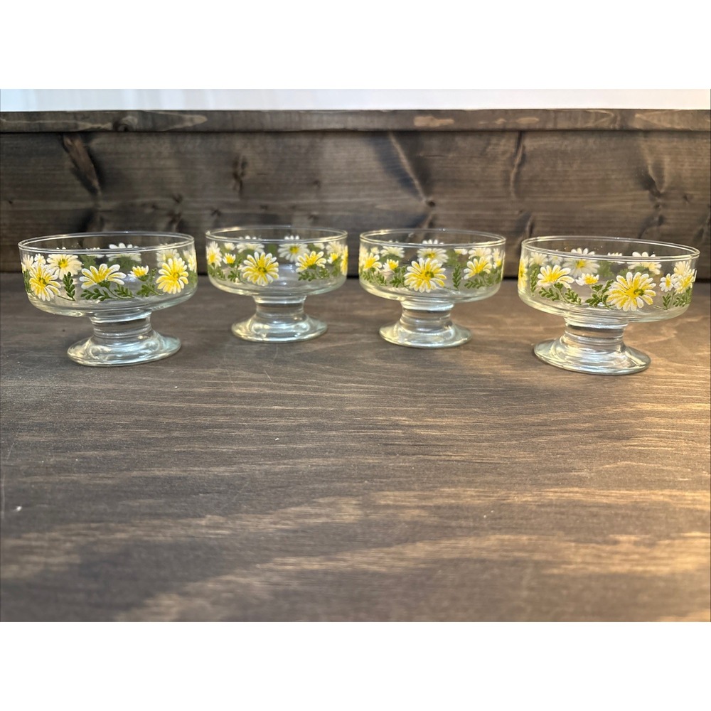 Set Of 4 Libbey Sherbert Glasses 2.75"